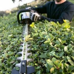 Taille-haie Sur Batterie Ego Power Lithium Ion 56v Ht6500e Lame 65cm 10 Taille-haie Sur Batterie Ego Power Lithium Ion 56v Ht6500e Lame 65cm -Jardin Outils Magasin 6357d750a7a441.84274220