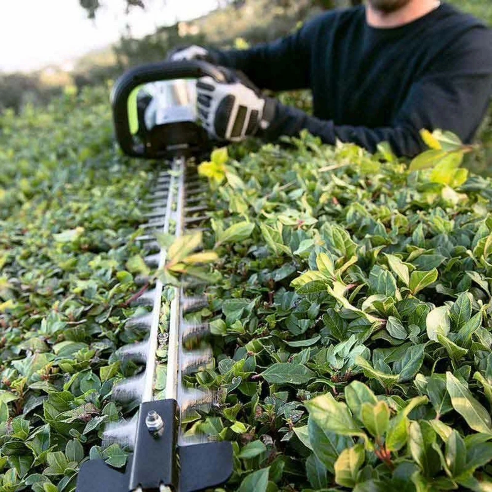 Taille-haie Sur Batterie Ego Power Lithium Ion 56v Ht6500e Lame 65cm 5 Taille-haie Sur Batterie Ego Power Lithium Ion 56v Ht6500e Lame 65cm – Image 5