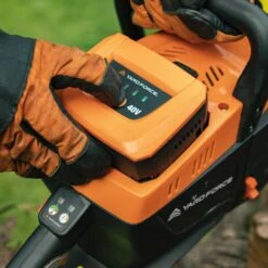 Yard Force - Tronçonneuse Sans-fil 40v Avec Guide-chaîne Oregon De 35cm, Batterie Et Chargeur - Ls G35 -Jardin Outils Magasin 6455132a82f237.33658715