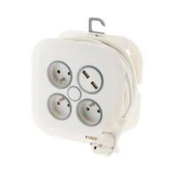 Enrouleur Domestique 7m - 3 Prises 2p+t 16a + 2x Usb -Jardin Outils Magasin 645b90a5d79ae9.46618976