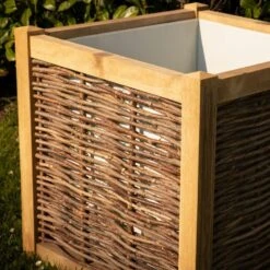 Jardinière En Chêne Avec Tressage Noisetier - Avec Bac Intérieur - 60 X 60 X 60 Cm -Jardin Outils Magasin 64651e91e4cf27.52070951