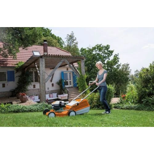 Tondeuse Sur Batterie Stihl RMA 248 + 1 Batterie + Chargeur 2 Tondeuse Sur Batterie Stihl RMA 248 + 1 Batterie + Chargeur – Image 2