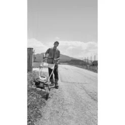 Tondeuse à Gazon Thermique Tractée Stihl RM 4 RTP 173 Cm³ 8 Tondeuse à Gazon Thermique Tractée Stihl RM 4 RTP 173 Cm³ -Jardin Outils Magasin AFD 140401