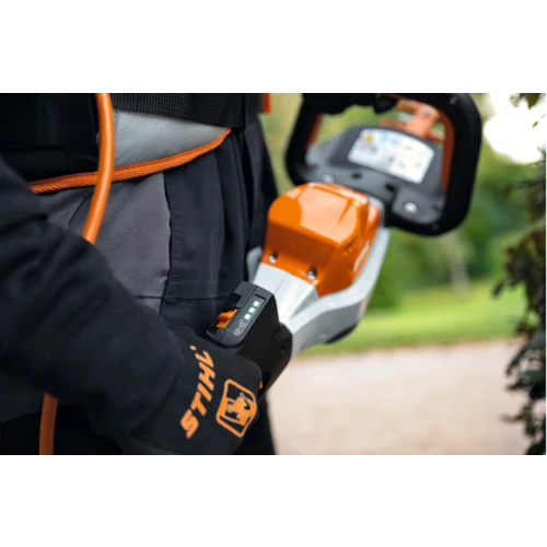 Taille Haie 36V Stihl HSA 130R 600 Mm (sans Batterie Ni Chargeur) - 4869-011-3560 3 Taille Haie 36V Stihl HSA 130R 600 Mm (sans Batterie Ni Chargeur) - 4869-011-3560 – Image 3