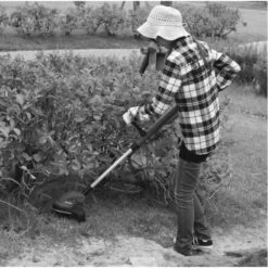 Coupe-herbe 18V Makita DUR181Z (sans Batterie Ni Chargeur) En Boite Carton -Jardin Outils Magasin AFD 86934