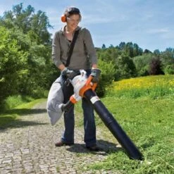 Aspiro-souffleur Stihl SHE 81 1400 W 6 Aspiro-souffleur Stihl SHE 81 1400 W -Jardin Outils Magasin AFD 97121